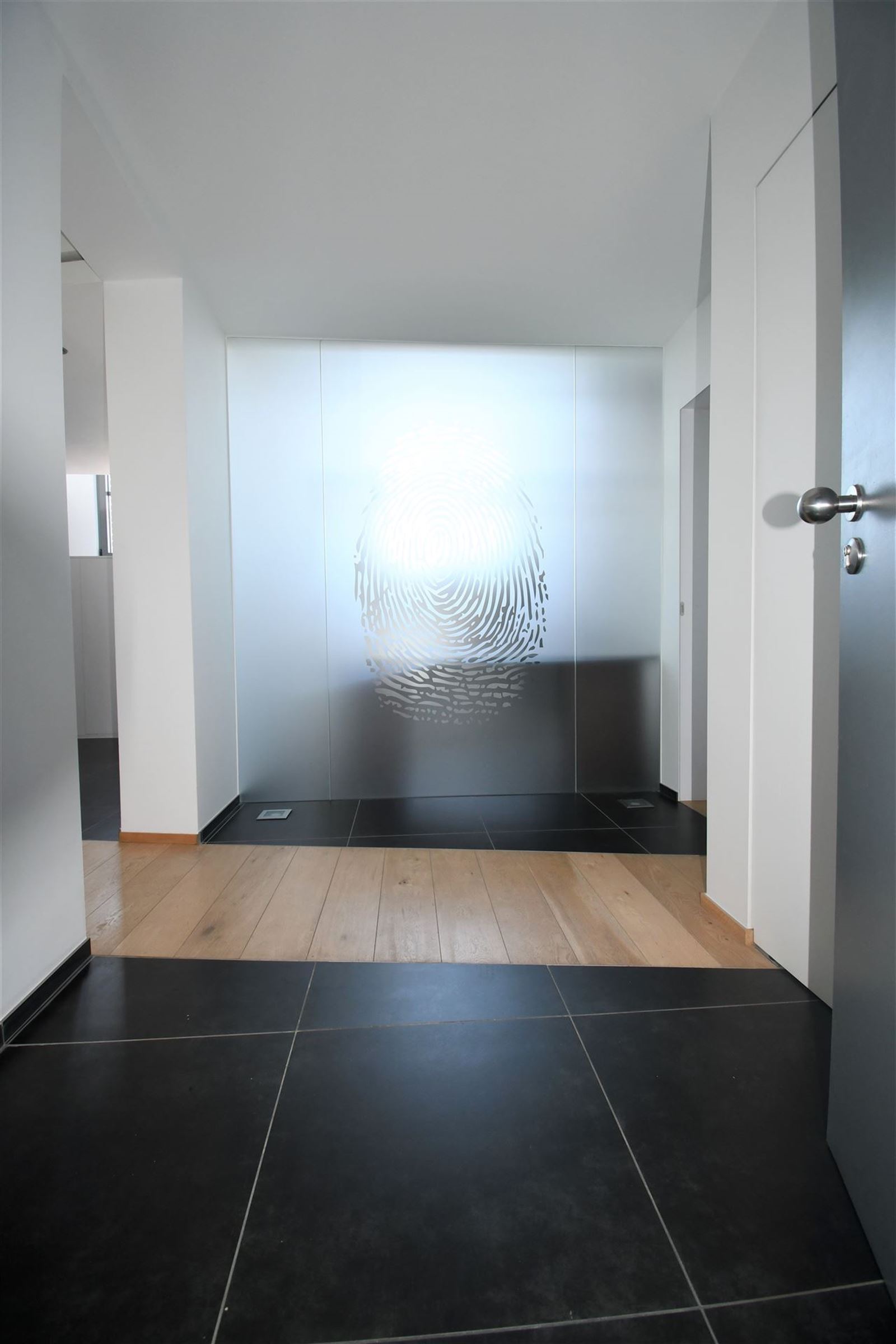 FOTO’S 3 : Appartement te 1600 SINT-PIETERS-LEEUW (België) - Prijs € 695.000