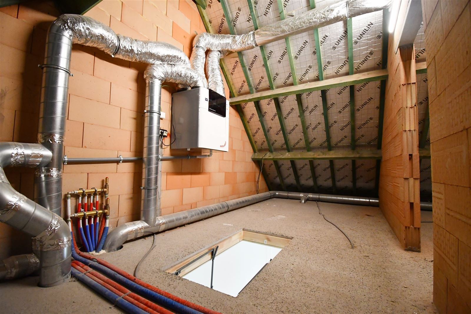 FOTO’S 24 : Woning te 1670 PEPINGEN (België) - Prijs € 1.700