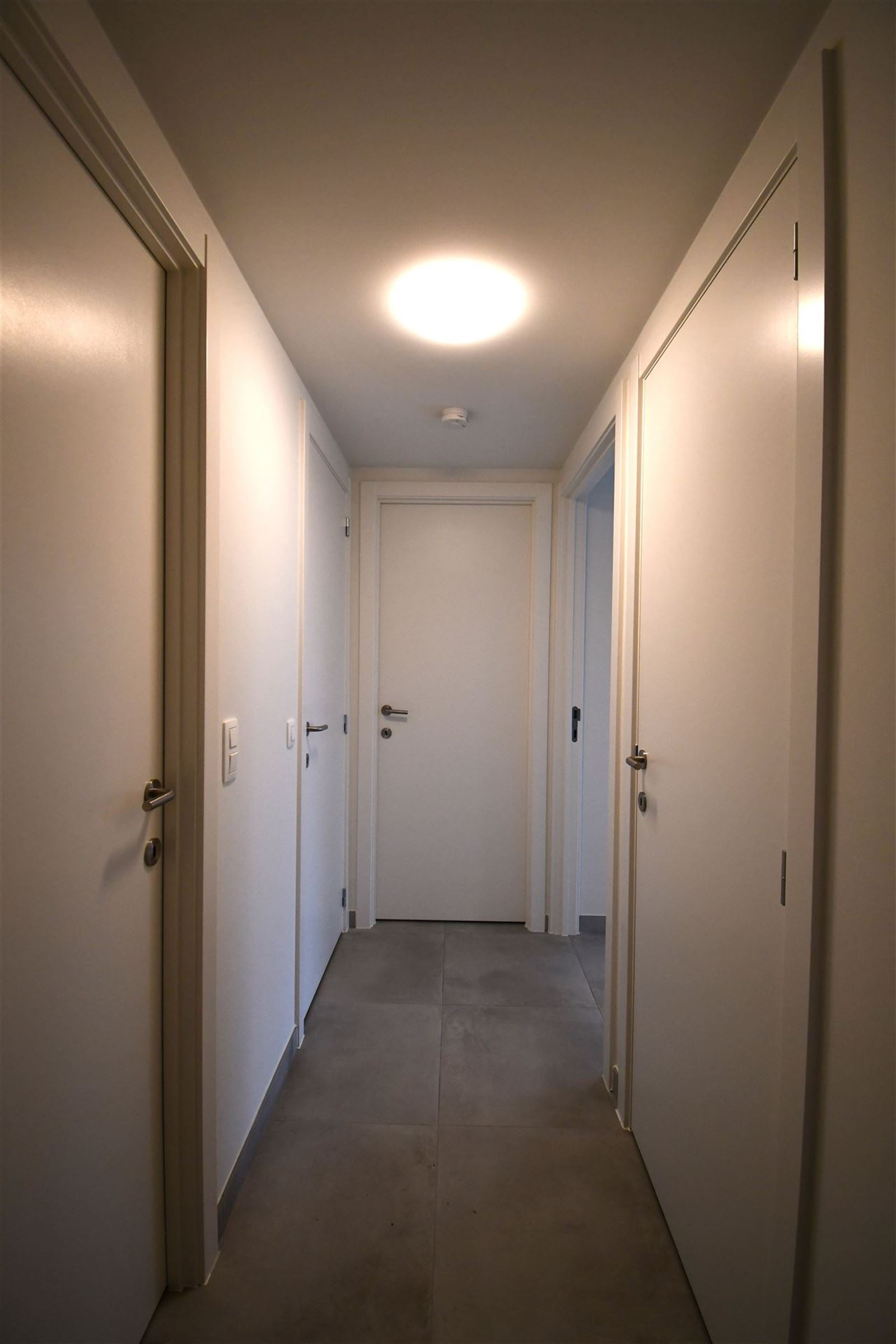 FOTO’S 6 : Appartement te 1750 SINT-KWINTENS-LENNIK (België) - Prijs € 920