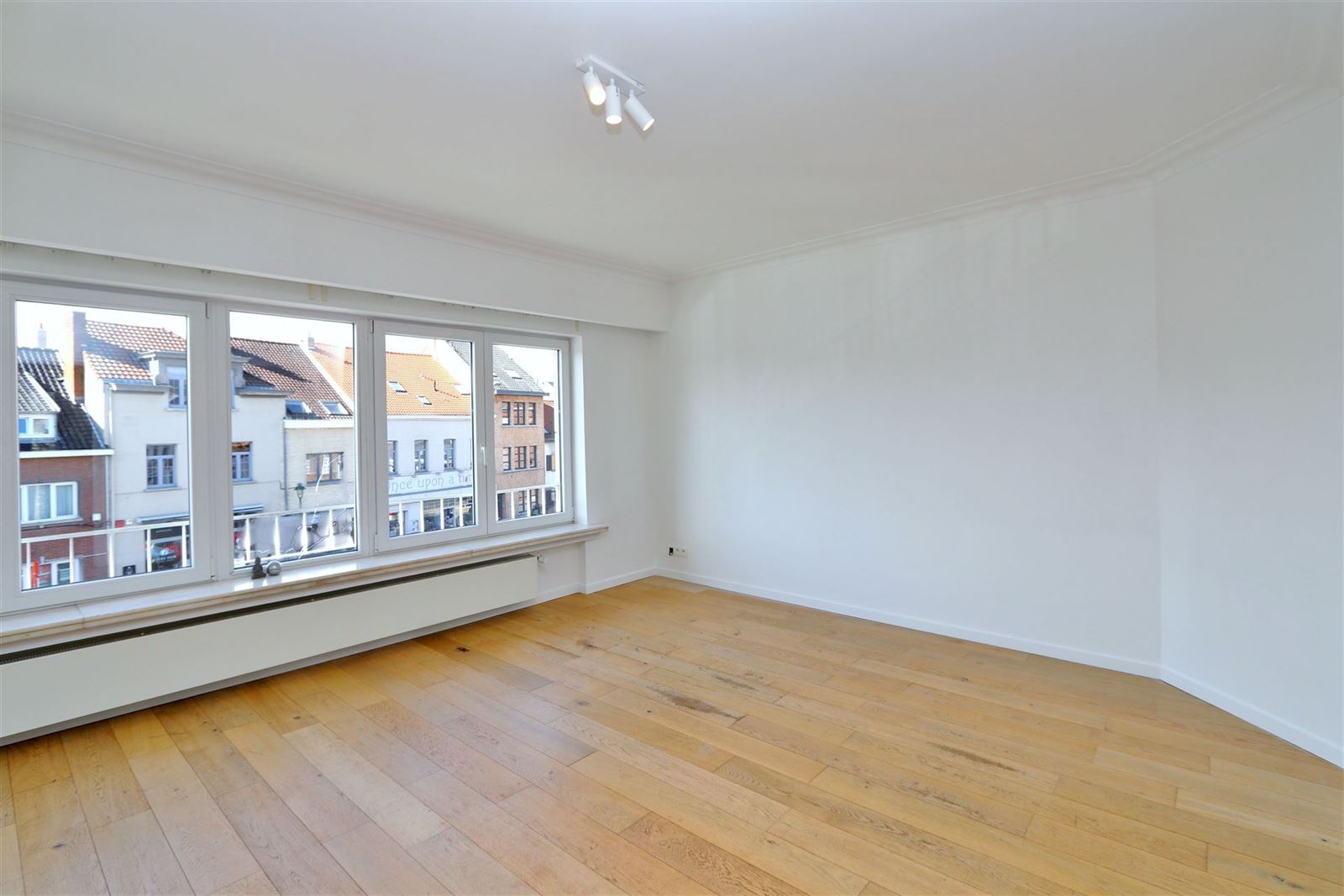 FOTO’S 4 : Duplex te 1630 LINKEBEEK (België) - Prijs € 1.040