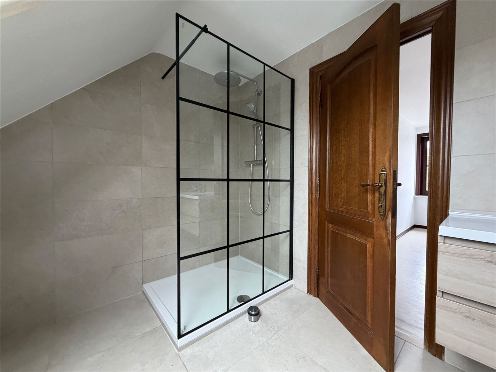 FOTO’S 11 : Woning te 1745 OPWIJK (België) - Prijs € 1.450