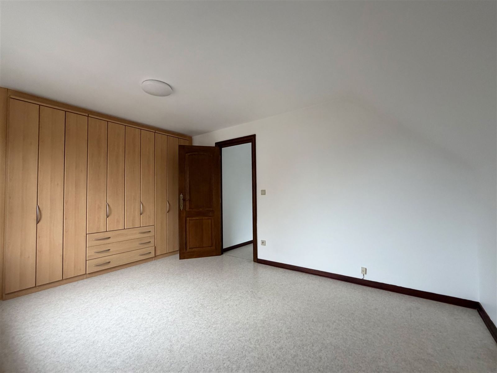 FOTO’S 9 : Woning te 1745 OPWIJK (België) - Prijs € 1.450