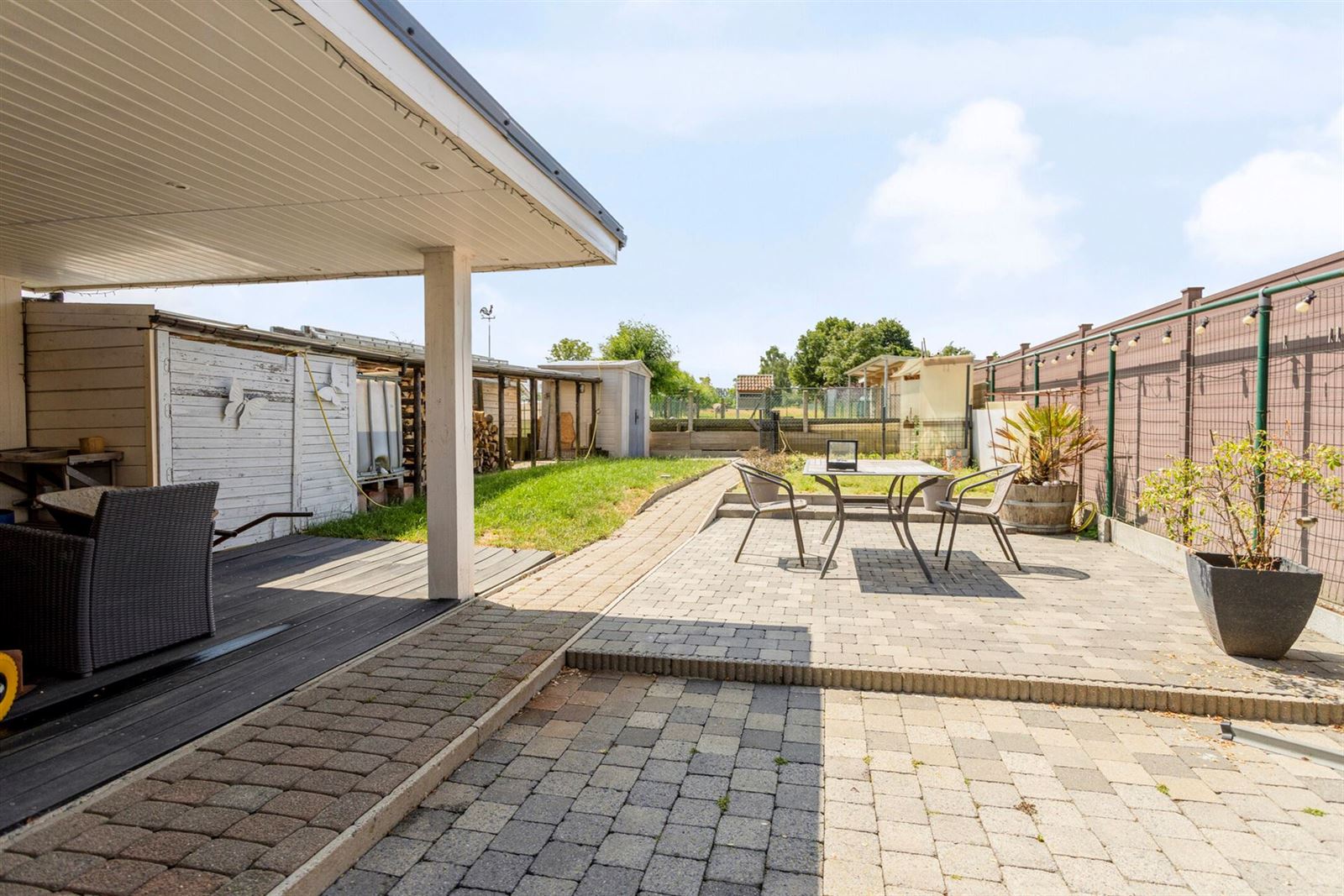 3-gevel-woning-met-3-slaapkamers-garage-en-tuin-te-koop-te-gooik-1755