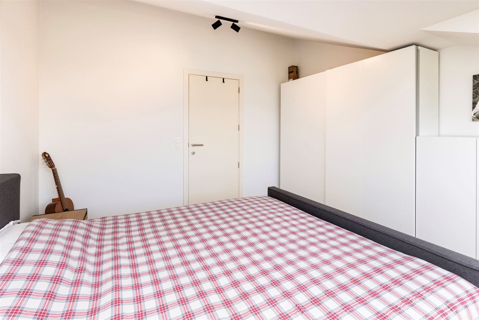 FOTO’S 16 : Appartement te 1600 SINT-PIETERS-LEEUW (België) - Prijs € 280.000