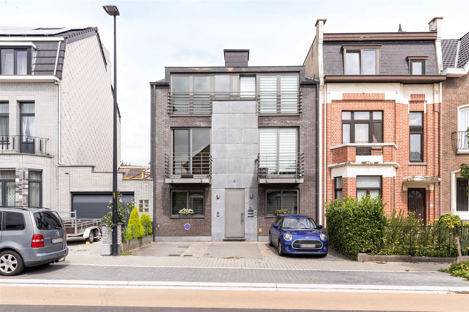 FOTO’S 1 : Appartement te 1600 SINT-PIETERS-LEEUW (België) - Prijs € 280.000