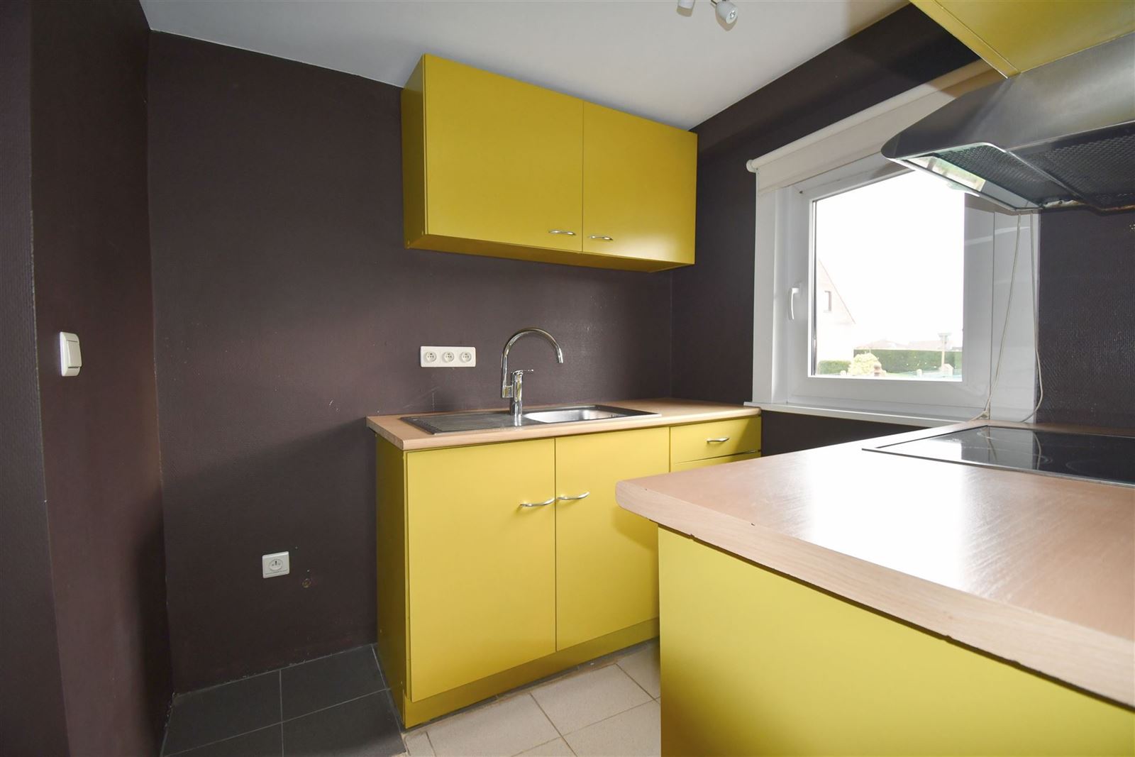 PHOTOS 7 : Maison à 1750 SINT-KWINTENS-LENNIK (Belgique) - Prix 800 €