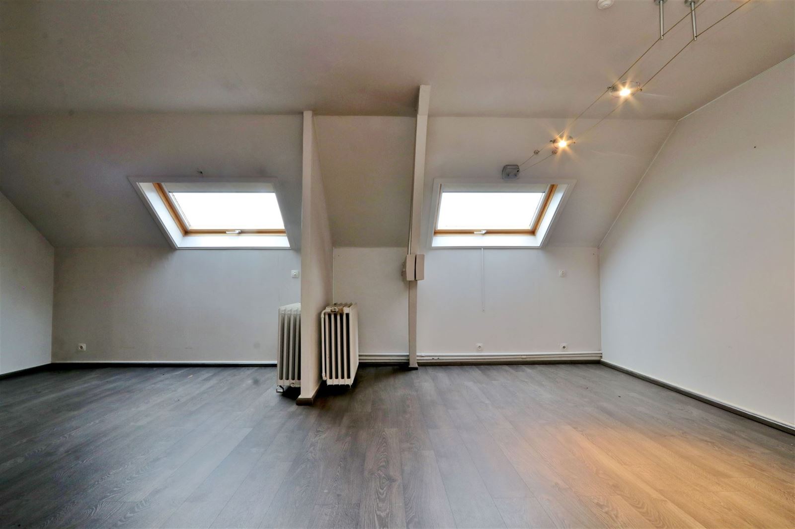 PHOTOS 8 : Appartement à 1650 BEERSEL (Belgique) - Prix 1.200 €