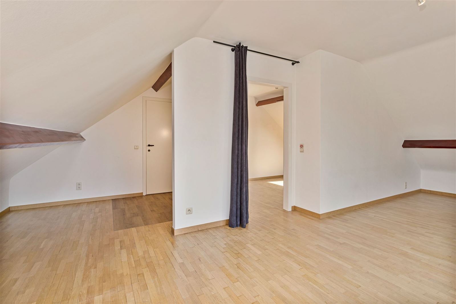 FOTO’S 22 : Appartement te 1640 SINT-GENESIUS-RODE (België) - Prijs In optie