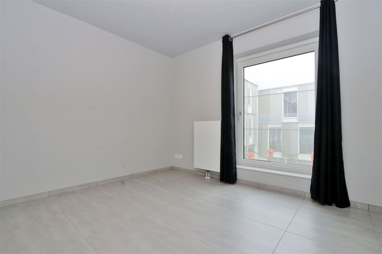 FOTO’S 7 : Appartement te 1600 SINT-PIETERS-LEEUW (België) - Prijs € 229.000