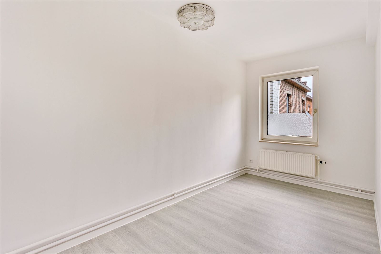 FOTO’S 11 : Appartement te 1750 SINT-KWINTENS-LENNIK (België) - Prijs € 249.000
