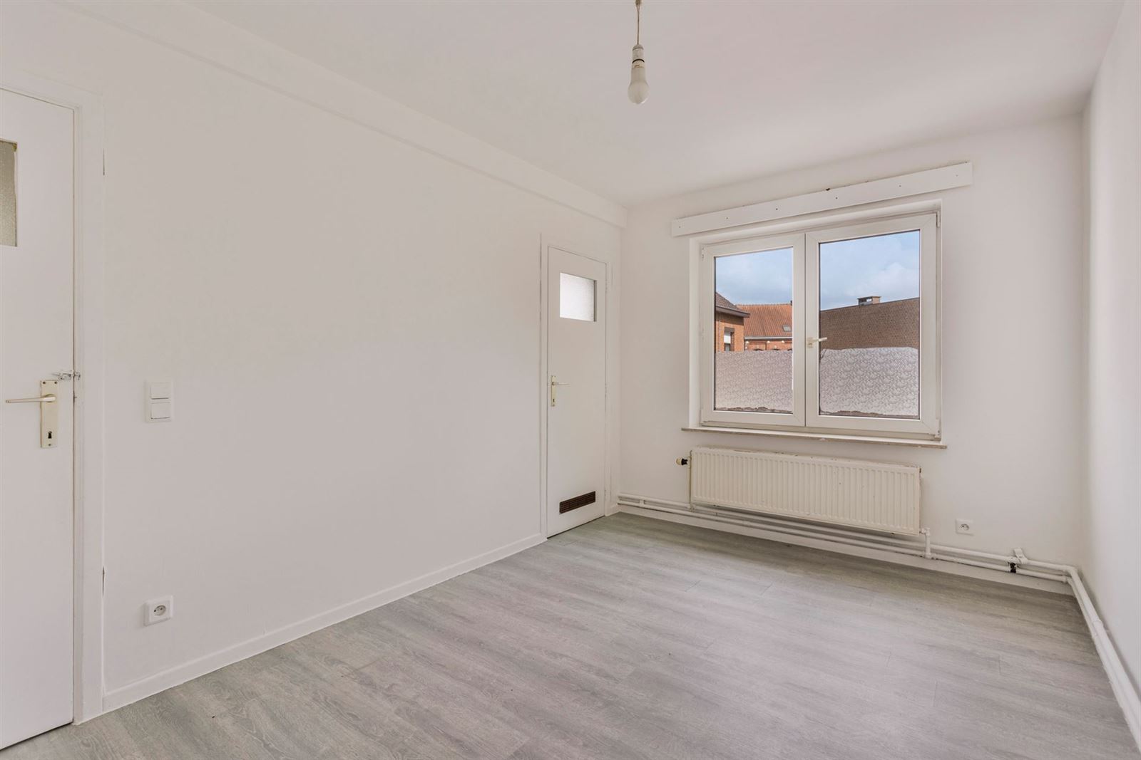 FOTO’S 8 : Appartement te 1750 SINT-KWINTENS-LENNIK (België) - Prijs € 249.000