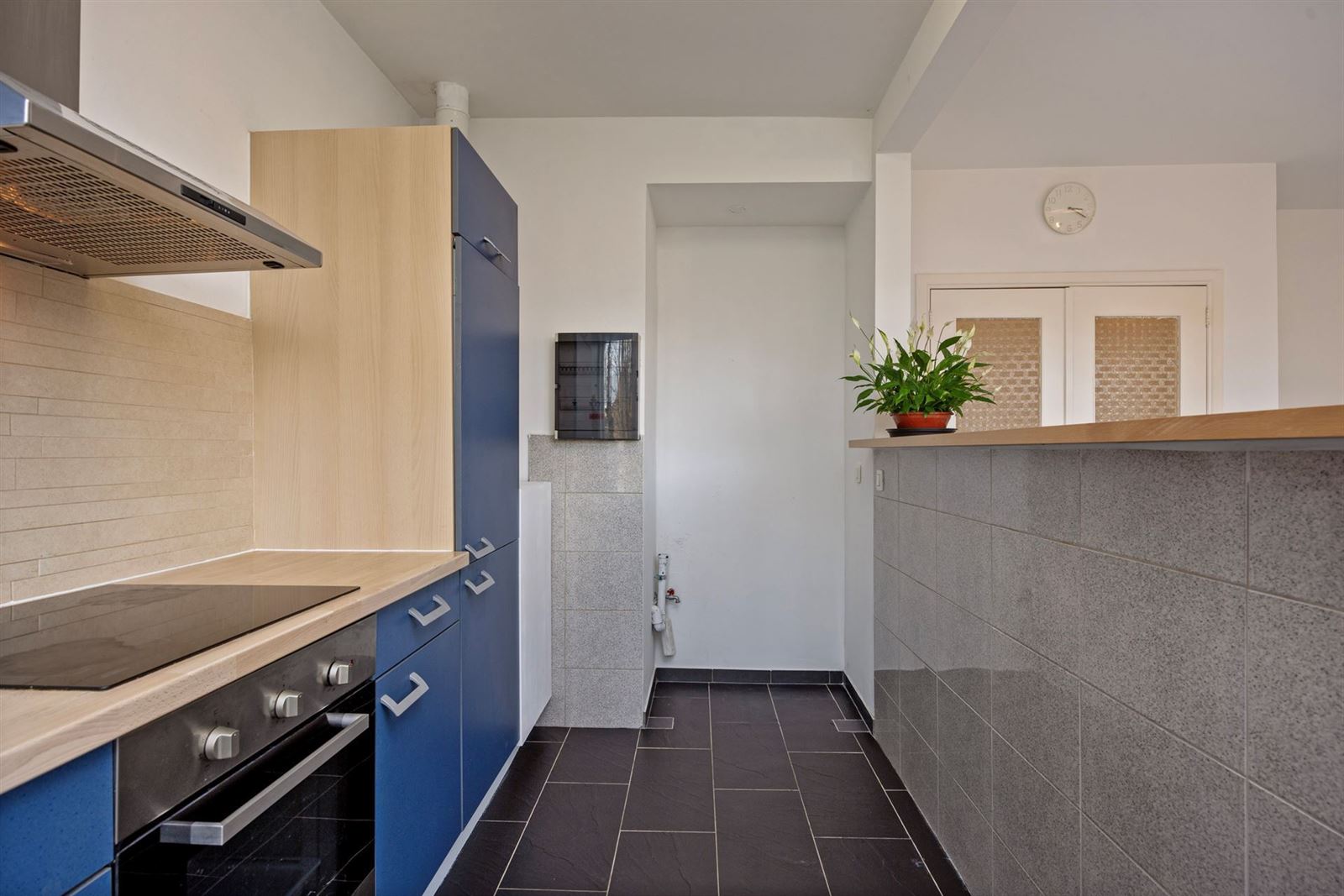 FOTO’S 6 : Appartement te 1600 SINT-PIETERS-LEEUW (België) - Prijs € 249.000