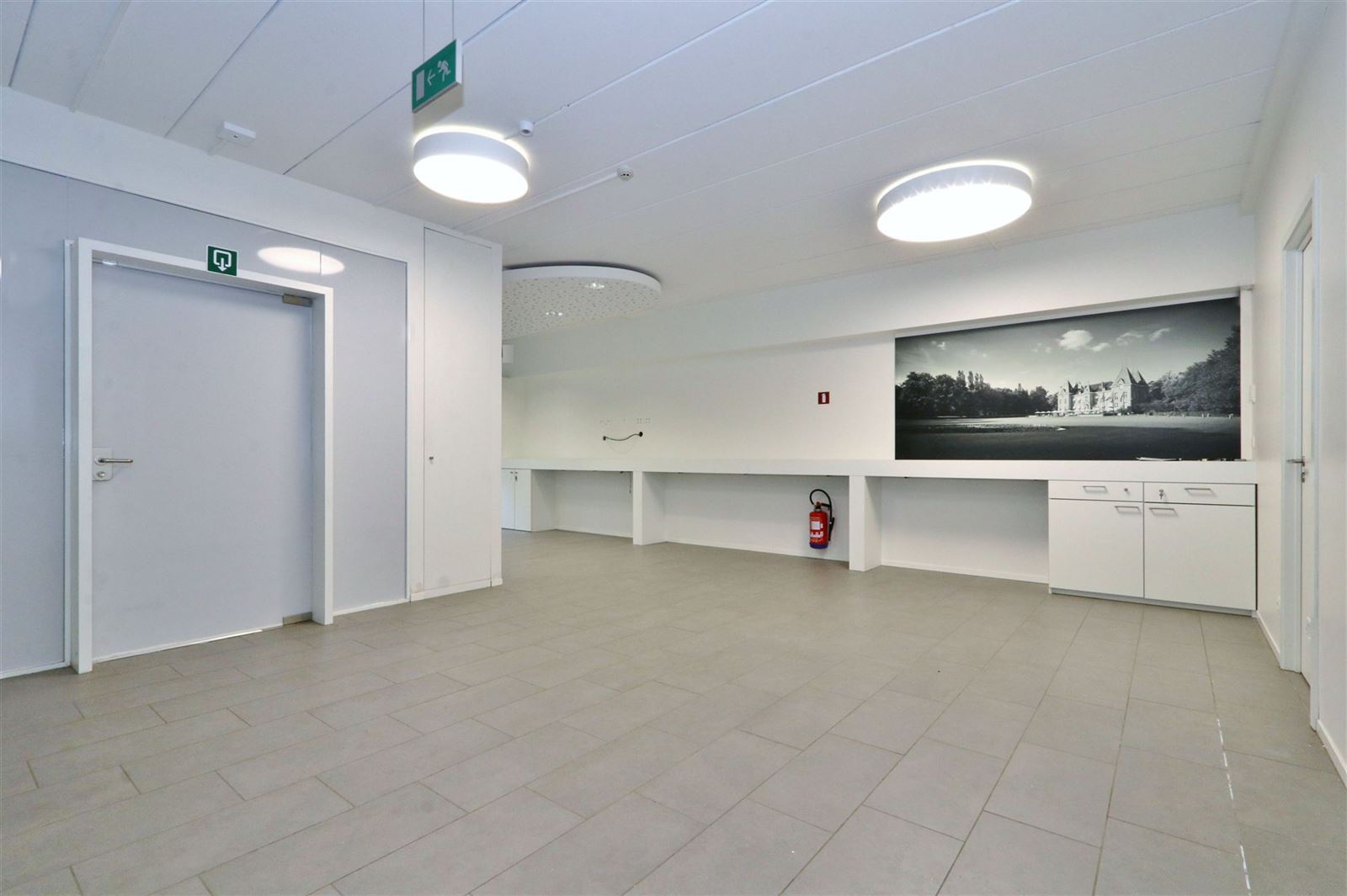 PHOTOS 4 : Bureaux à 1650 BEERSEL (Belgique) - Prix 2.200 €