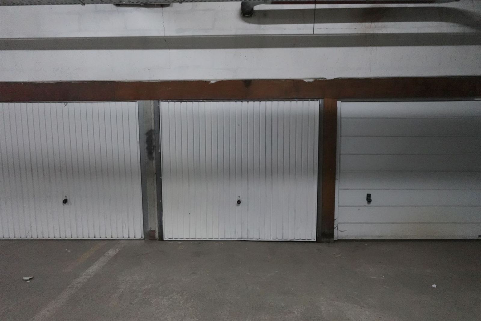 FOTO’S 8 : Garage te 1070 ANDERLECHT (België) - Prijs € 255.000