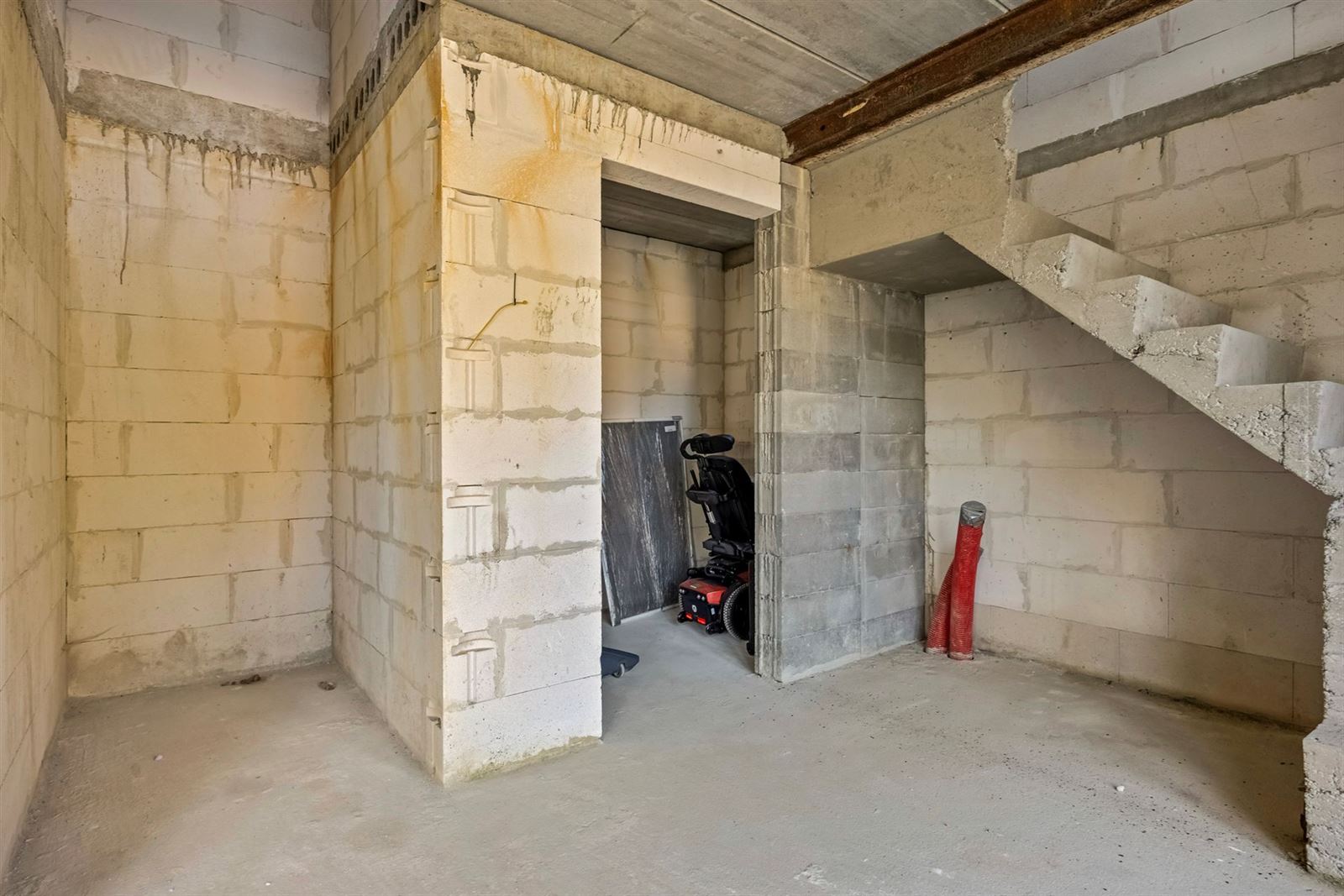 FOTO’S 43 : Opbrengstwoning te 6940 DURBUY (België) - Prijs Prijs op aanvraag