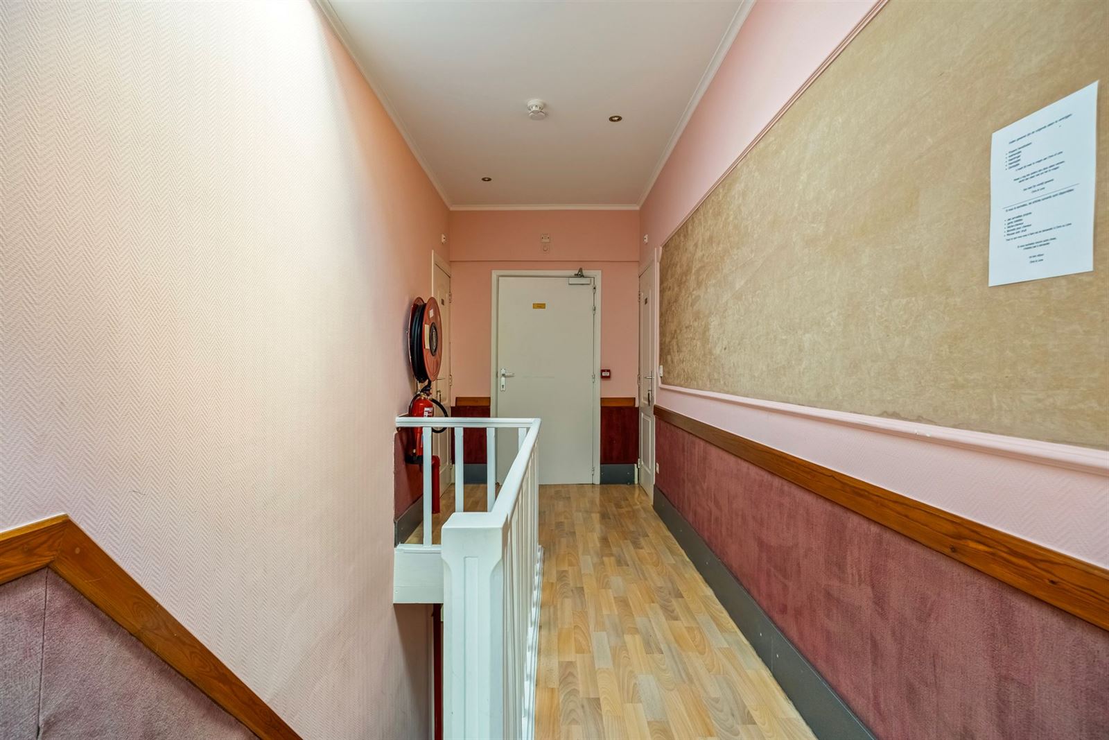FOTO’S 27 : Opbrengstwoning te 6940 DURBUY (België) - Prijs Prijs op aanvraag