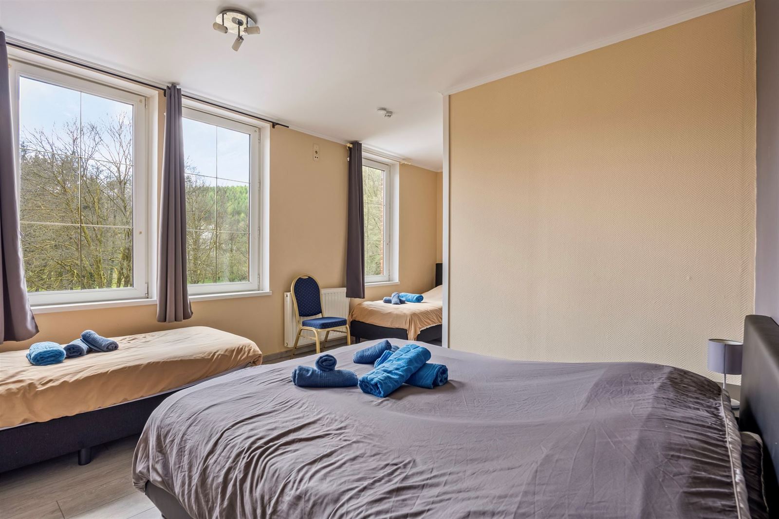 FOTO’S 28 : Opbrengstwoning te 6940 DURBUY (België) - Prijs Prijs op aanvraag