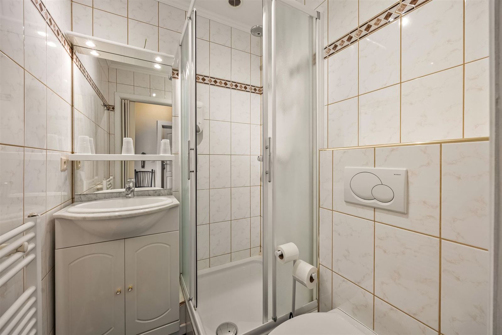 FOTO’S 20 : Opbrengstwoning te 6940 DURBUY (België) - Prijs Prijs op aanvraag