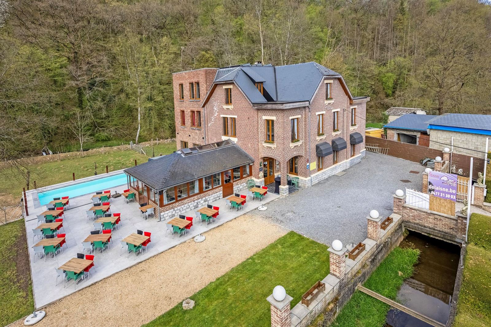 FOTO’S 1 : Opbrengstwoning te 6940 DURBUY (België) - Prijs Prijs op aanvraag