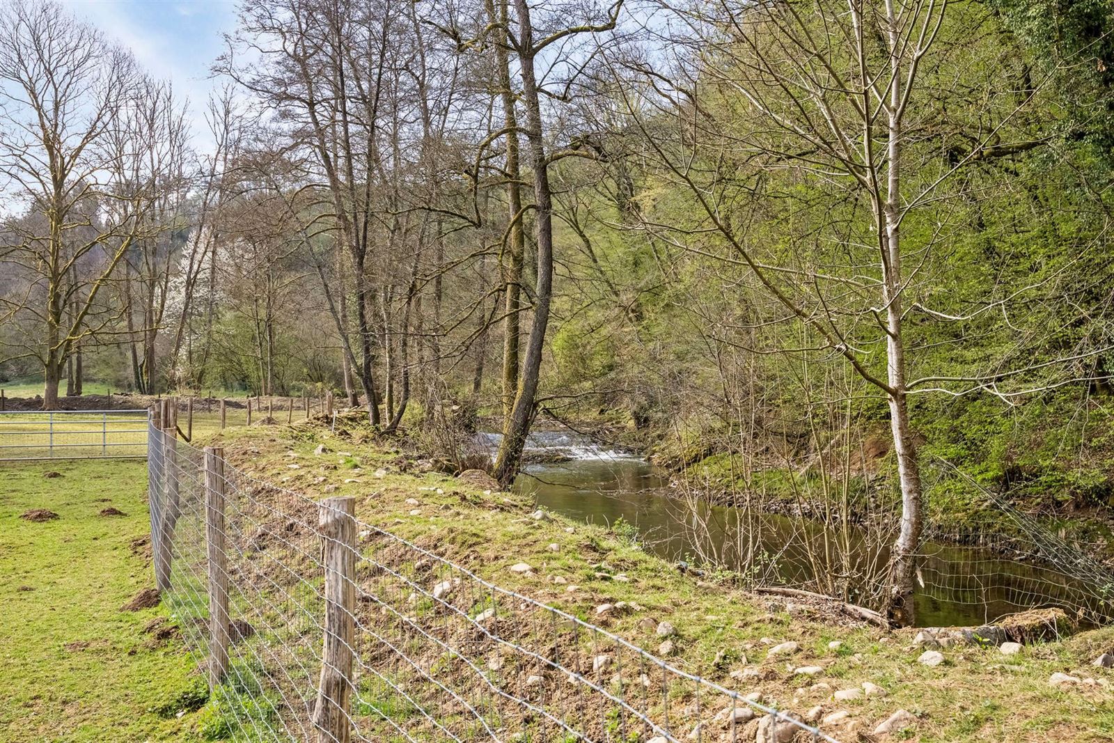 FOTO’S 52 : Opbrengstwoning te 6940 DURBUY (België) - Prijs Prijs op aanvraag