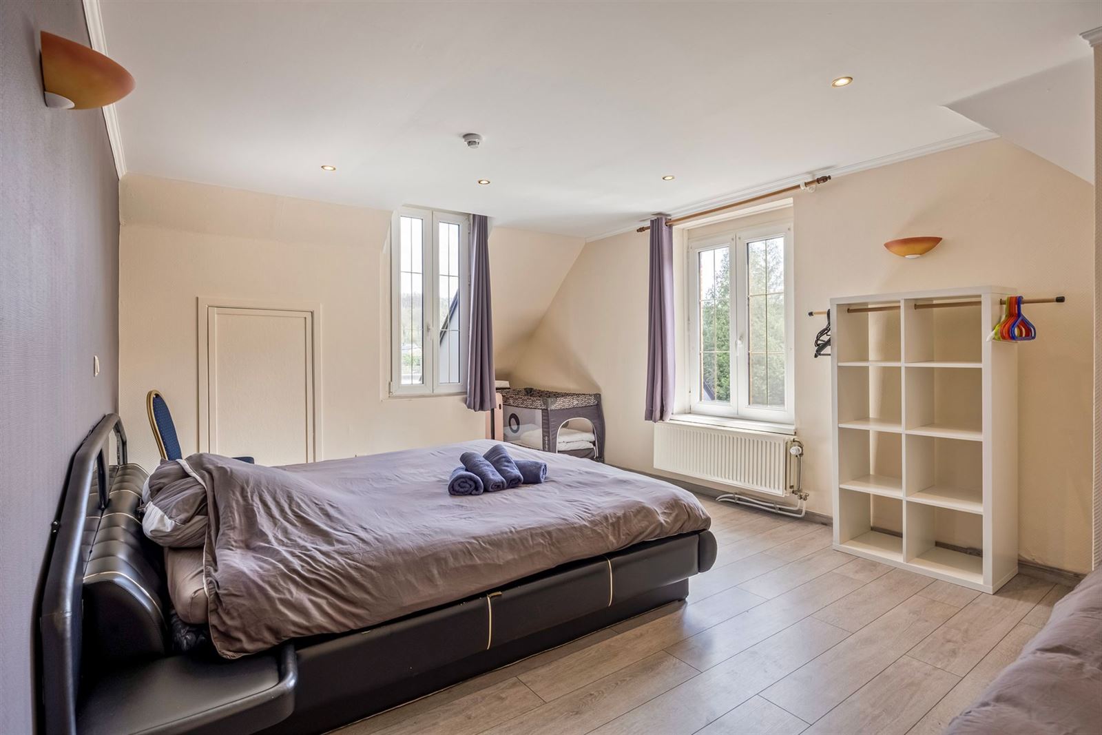 FOTO’S 32 : Opbrengstwoning te 6940 DURBUY (België) - Prijs Prijs op aanvraag