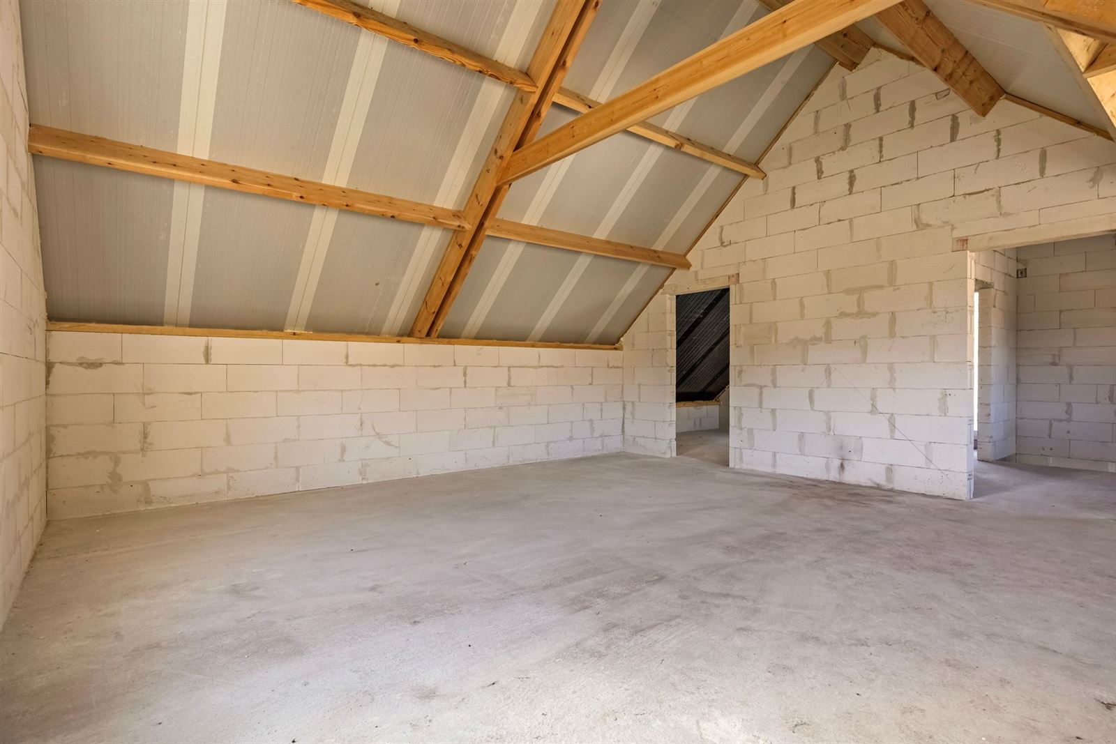 FOTO’S 44 : Opbrengstwoning te 6940 DURBUY (België) - Prijs Prijs op aanvraag