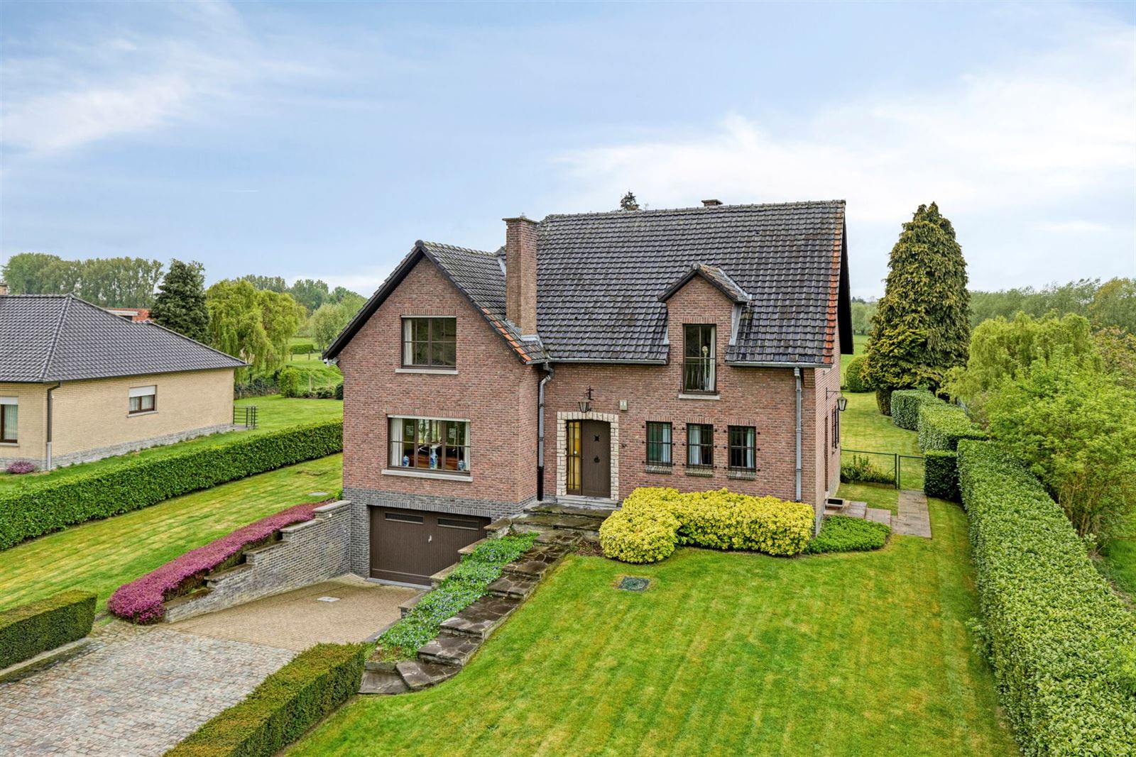FOTO’S 1 : Woning te 1750 SINT-MARTENS-LENNIK (België) - Prijs € 699.000