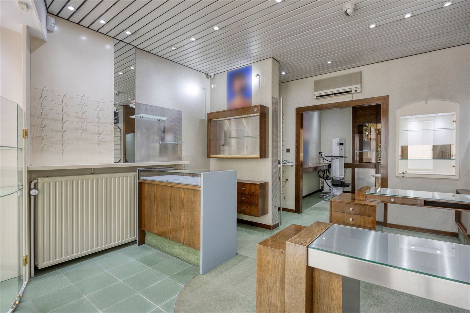 FOTO’S 5 : Gemengd gebouw te 1600 SINT-PIETERS-LEEUW (België) - Prijs € 335.000
