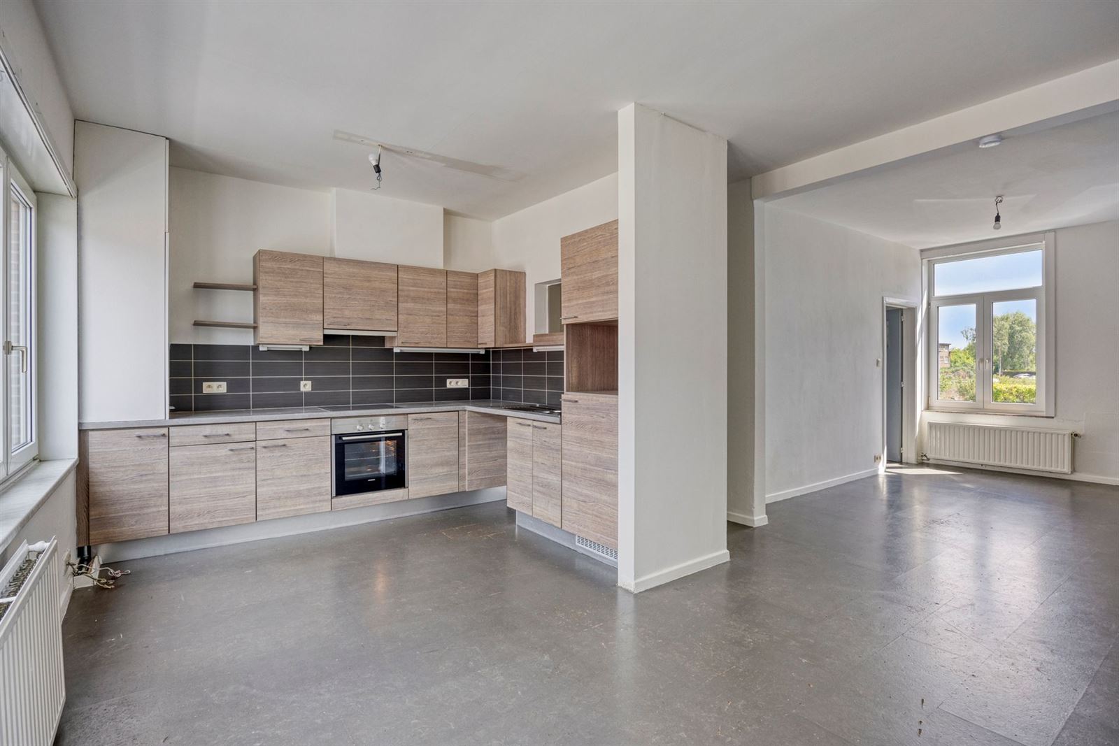 FOTO’S 15 : Gemengd gebouw te 1600 SINT-PIETERS-LEEUW (België) - Prijs € 335.000