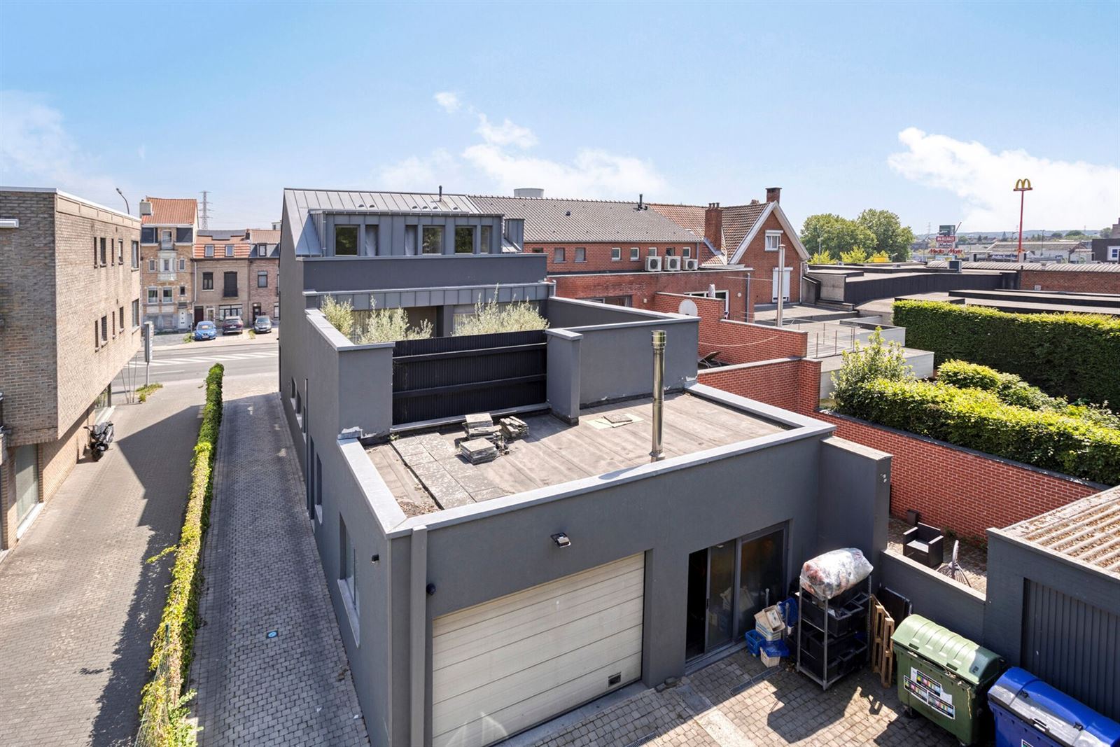 FOTO’S 2 : Gebouw voor gemengd gebruik te 1600 SINT-PIETERS-LEEUW (België) - Prijs € 880.000