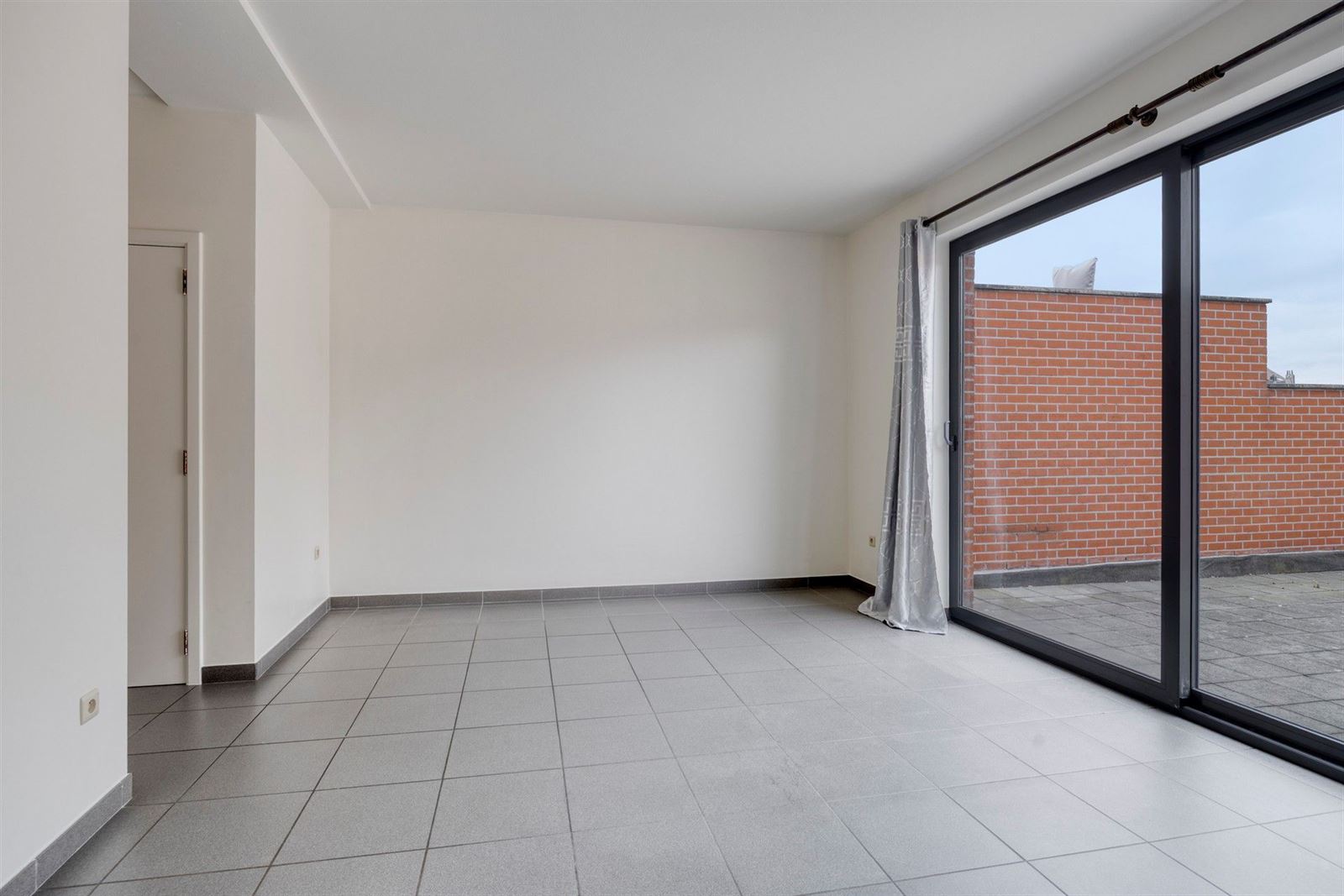 FOTO’S 5 : Appartement te 1600 SINT-PIETERS-LEEUW (België) - Prijs In optie