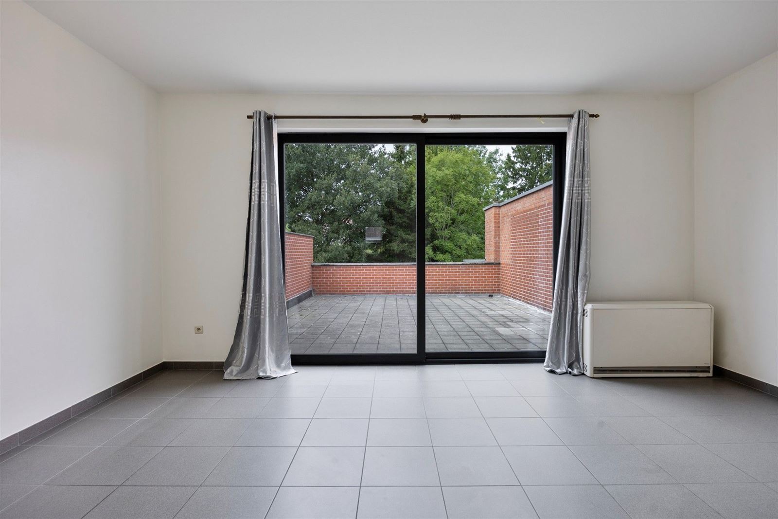 FOTO’S 3 : Appartement te 1600 SINT-PIETERS-LEEUW (België) - Prijs In optie