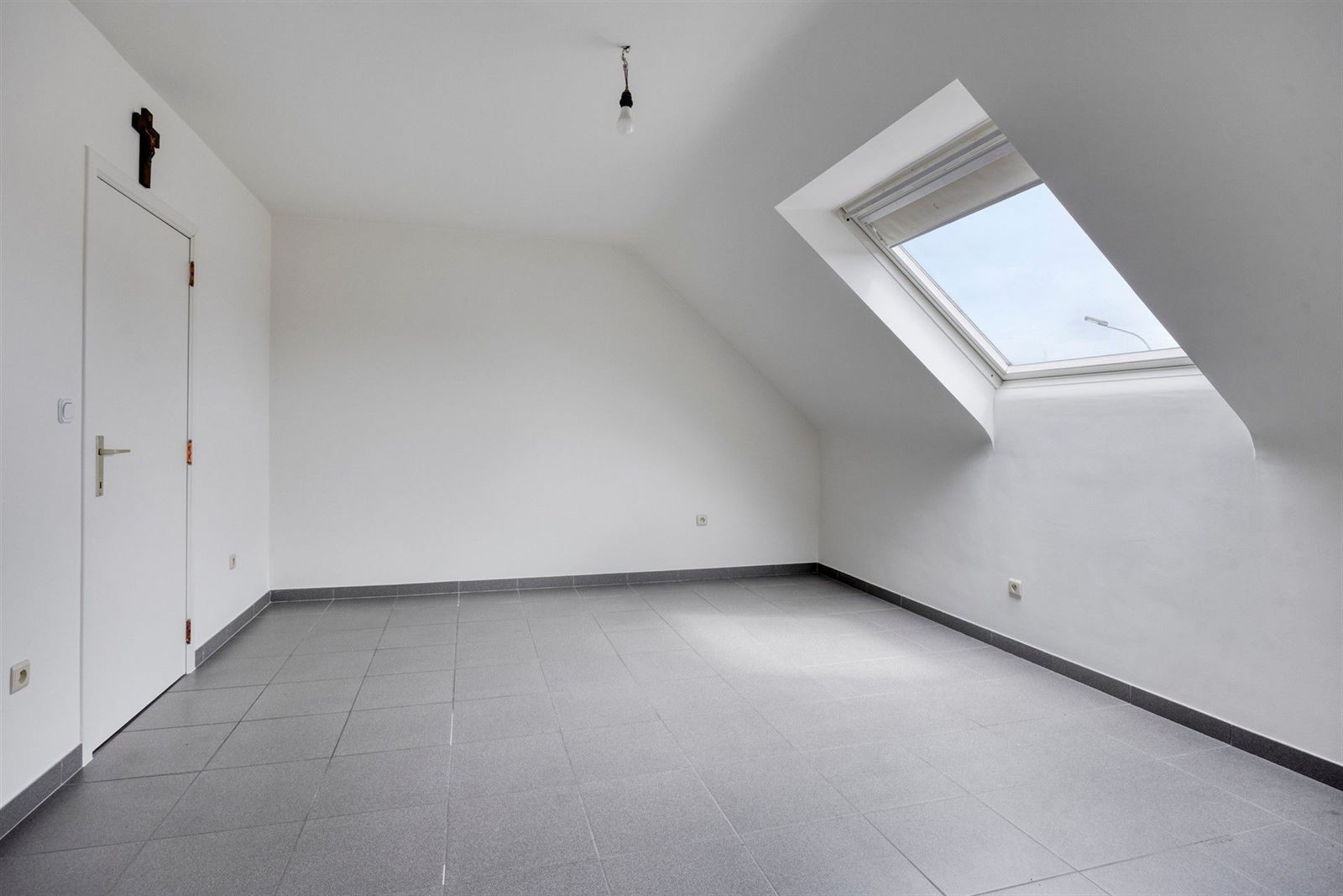 FOTO’S 15 : Appartement te 1600 SINT-PIETERS-LEEUW (België) - Prijs In optie
