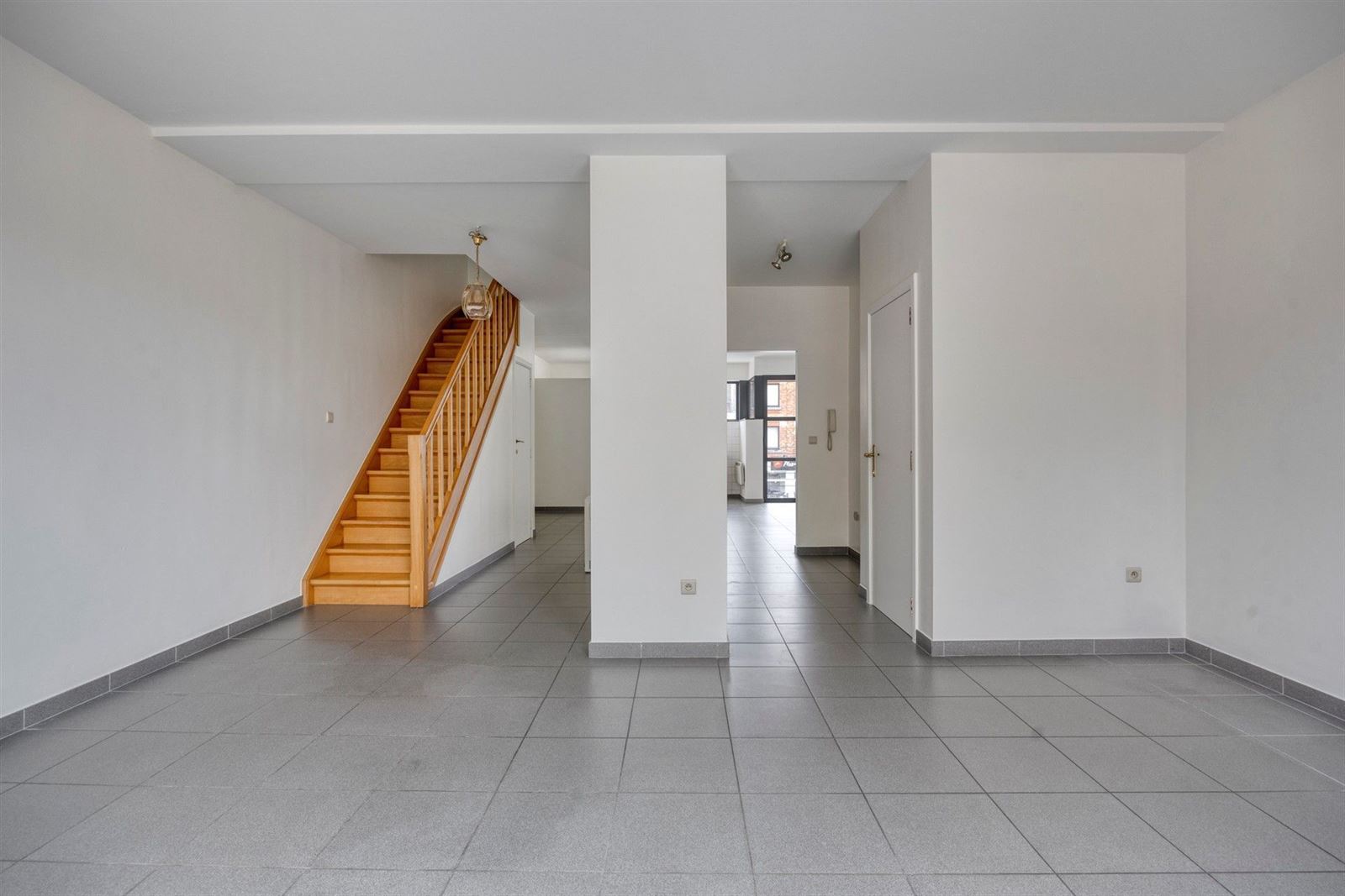 FOTO’S 6 : Appartement te 1600 SINT-PIETERS-LEEUW (België) - Prijs In optie