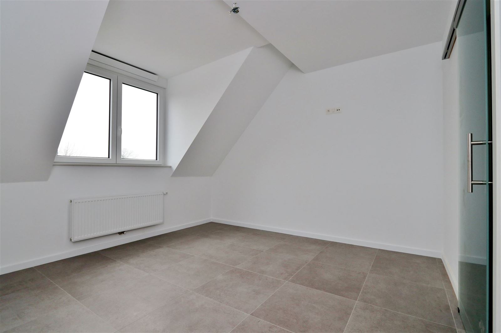FOTO’S 14 : Duplex te 1650 BEERSEL (België) - Prijs In optie