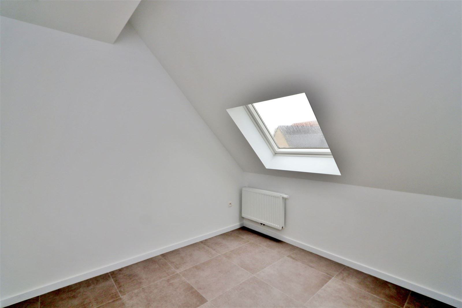 FOTO’S 12 : Duplex te 1650 BEERSEL (België) - Prijs In optie