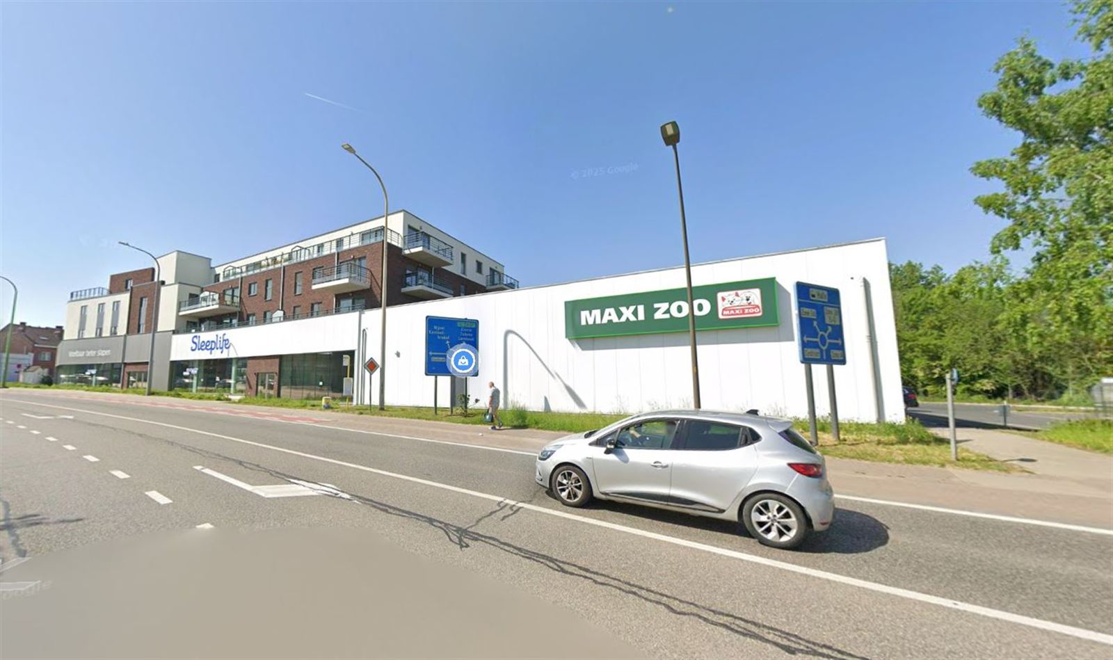 FOTO’S 1 :  te 1500 HALLE (België) - Prijs € 12.000