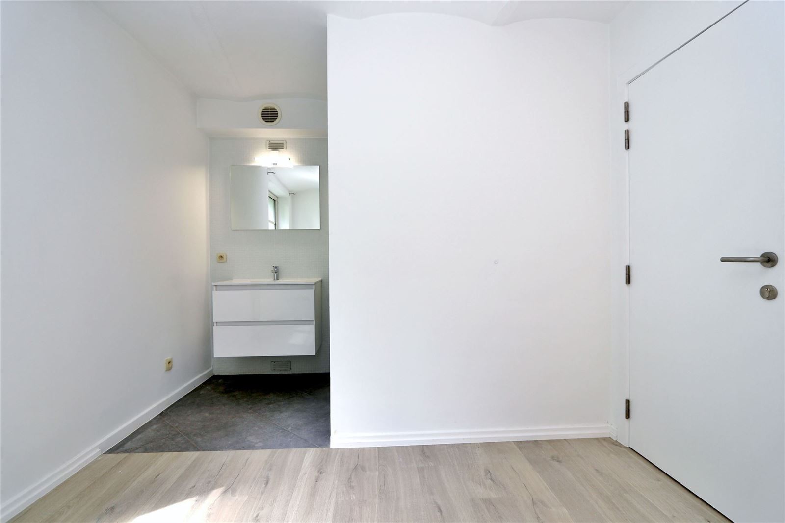 FOTO’S 10 : Appartement te 1650 BEERSEL (België) - Prijs In optie