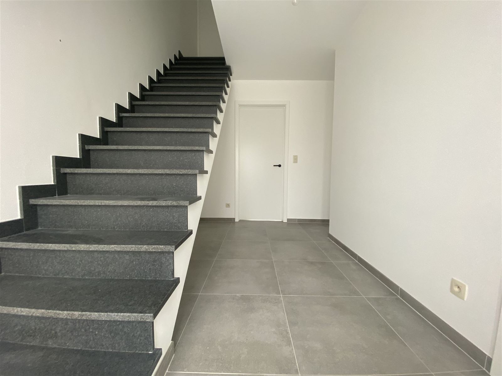 FOTO’S 3 : Woning te 1755 KESTER (België) - Prijs &euro;&nbsp;1.450
