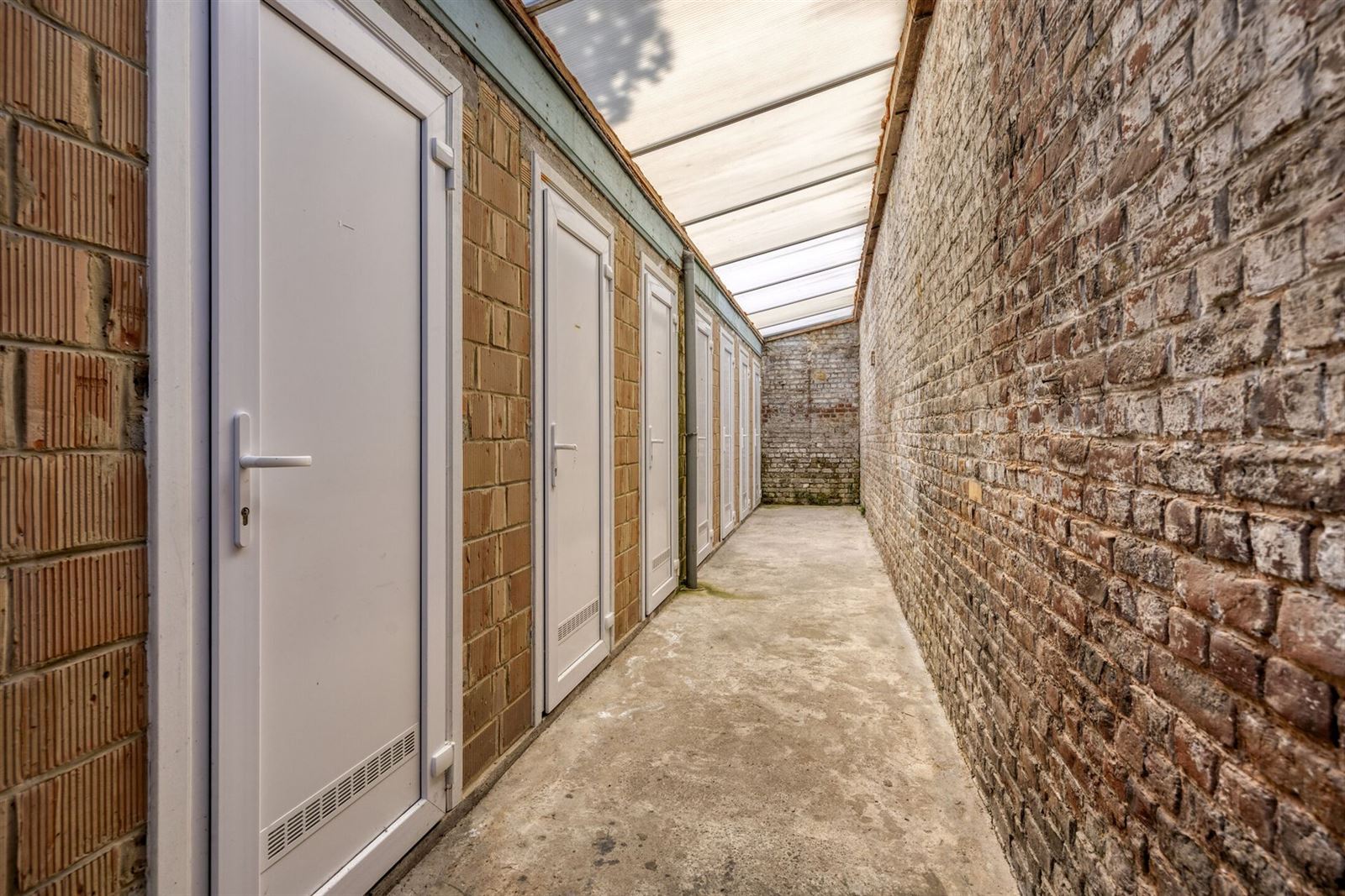 FOTO’S 21 : Appartement te 1601 RUISBROEK (België) - Prijs In optie