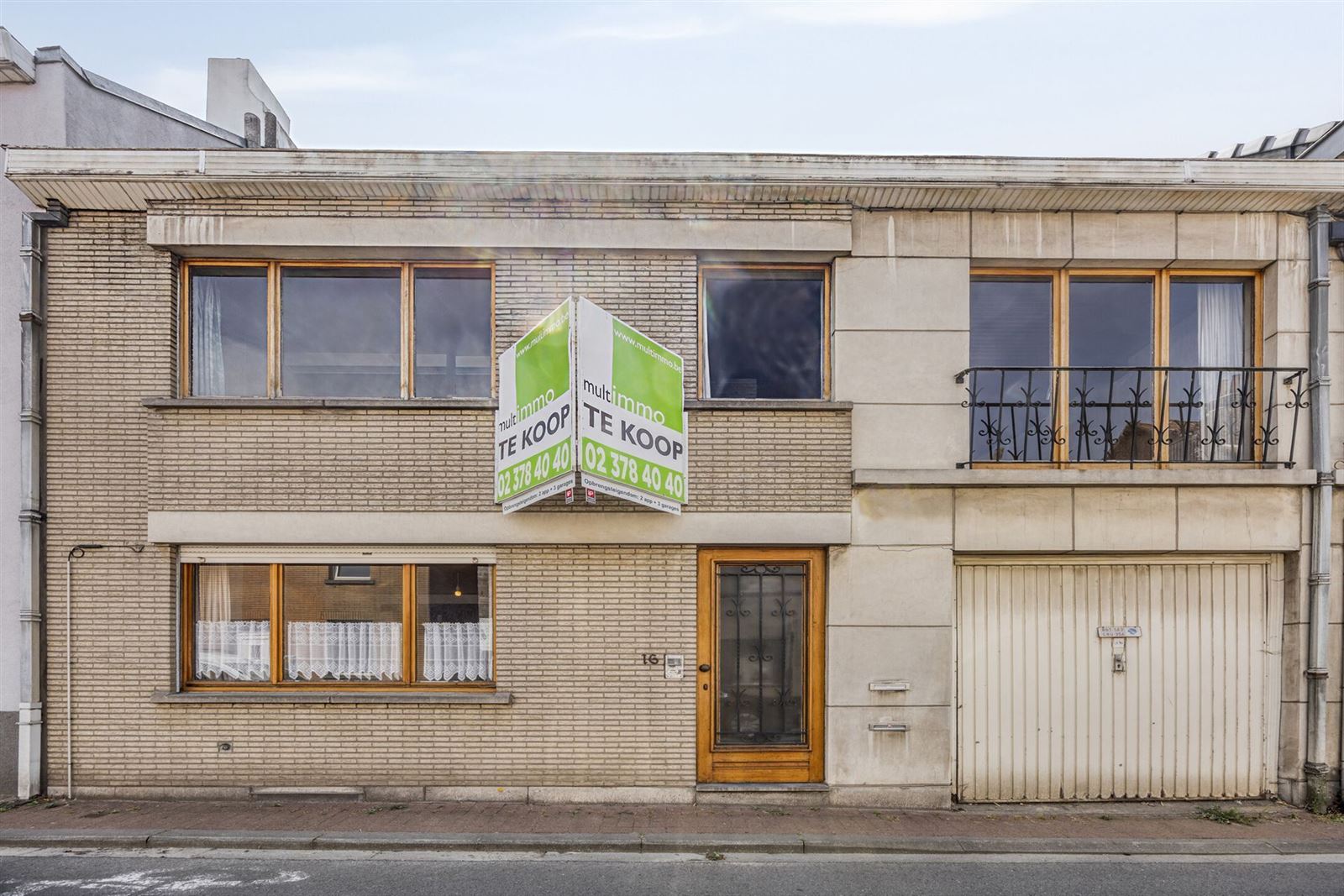 FOTO’S 1 : Appartementsblok te 1640 SINT-GENESIUS-RODE (België) - Prijs € 375.000