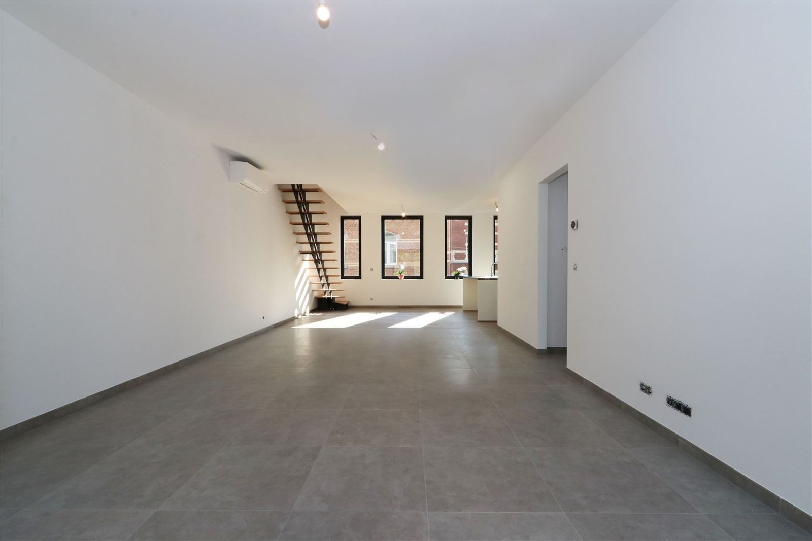 FOTO’S 2 : Duplex te 1640 SINT-GENESIUS-RODE (België) - Prijs € 1.650