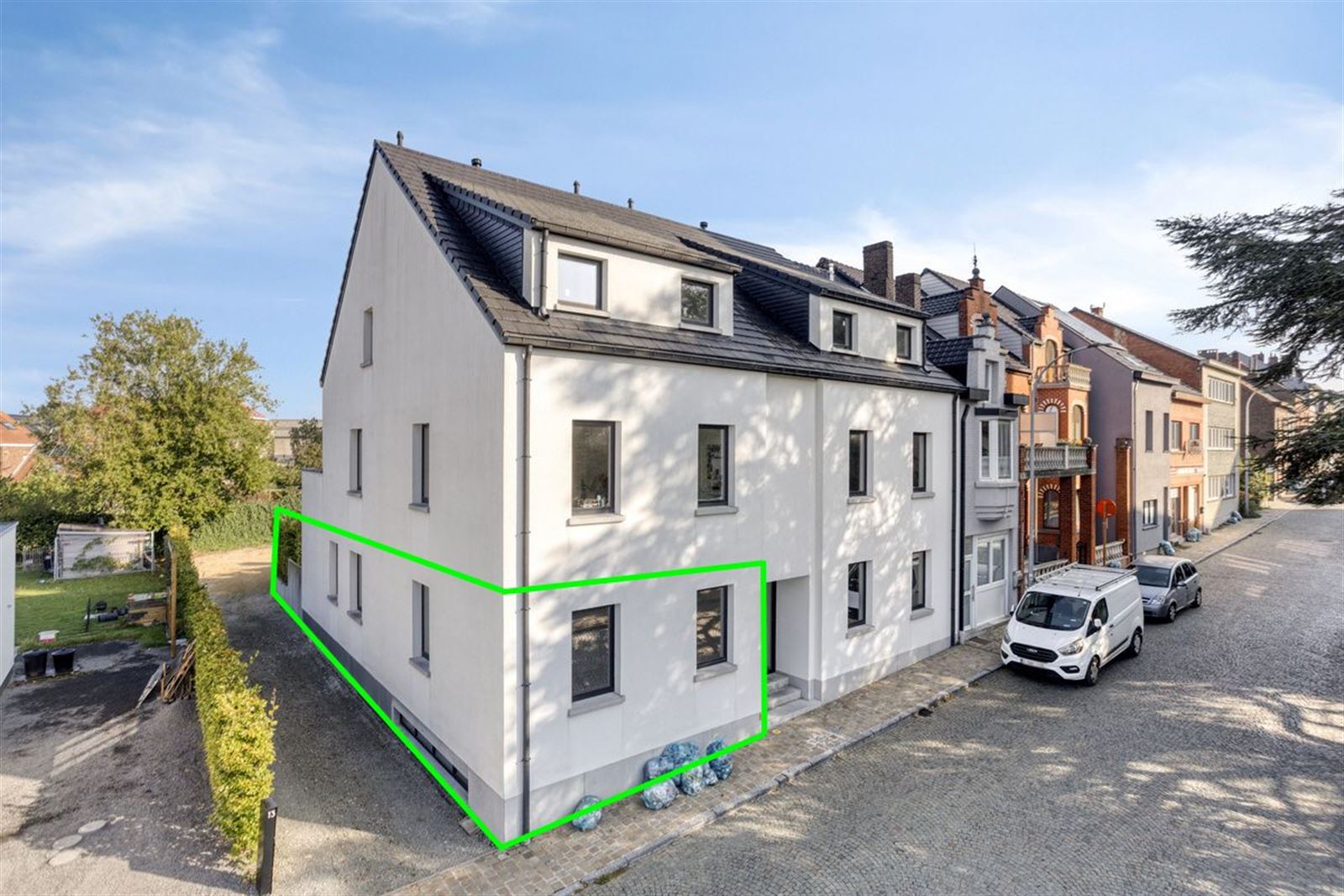 FOTO’S 1 : Appartement te 1500 HALLE (België) - Prijs € 325.000