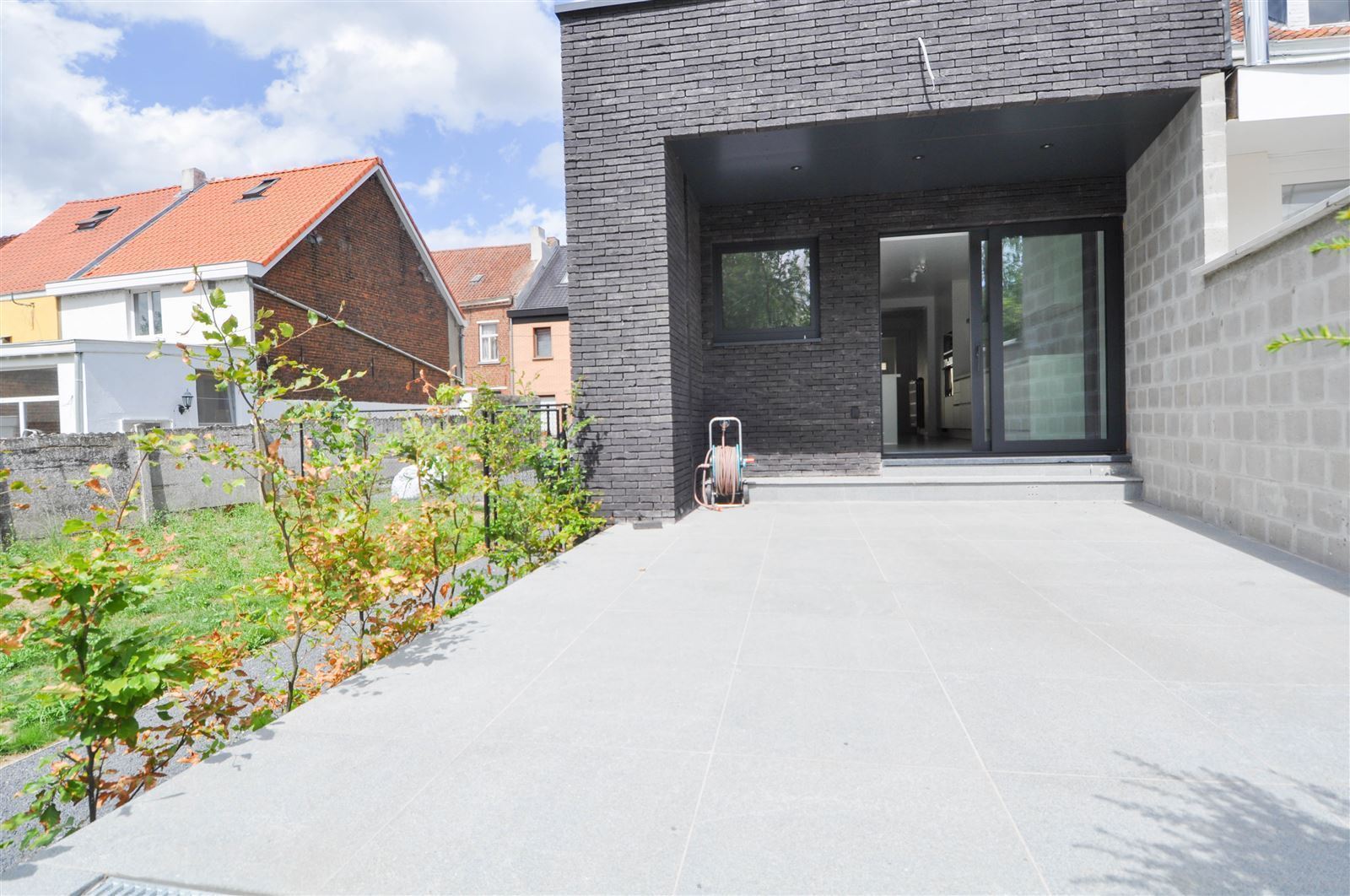 FOTO’S 20 : Woning te 1640 SINT-GENESIUS-RODE (België) - Prijs € 1.550