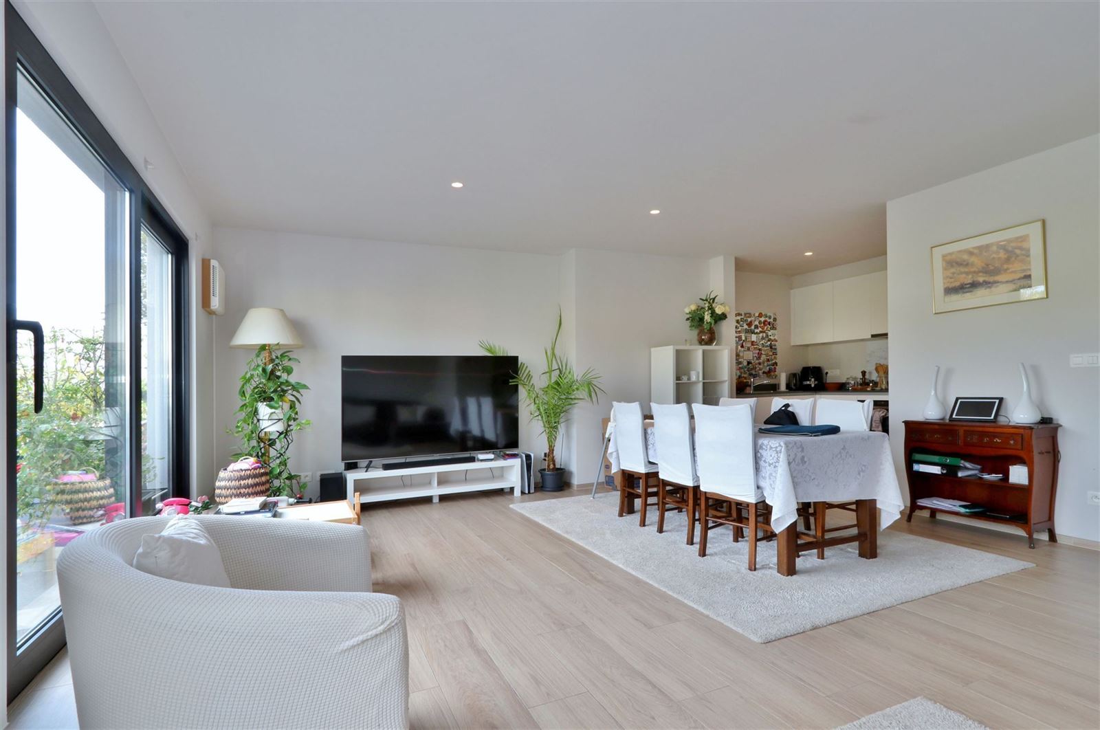 FOTO’S 9 : Appartement te 1640 SINT-GENESIUS-RODE (België) - Prijs € 1.590
