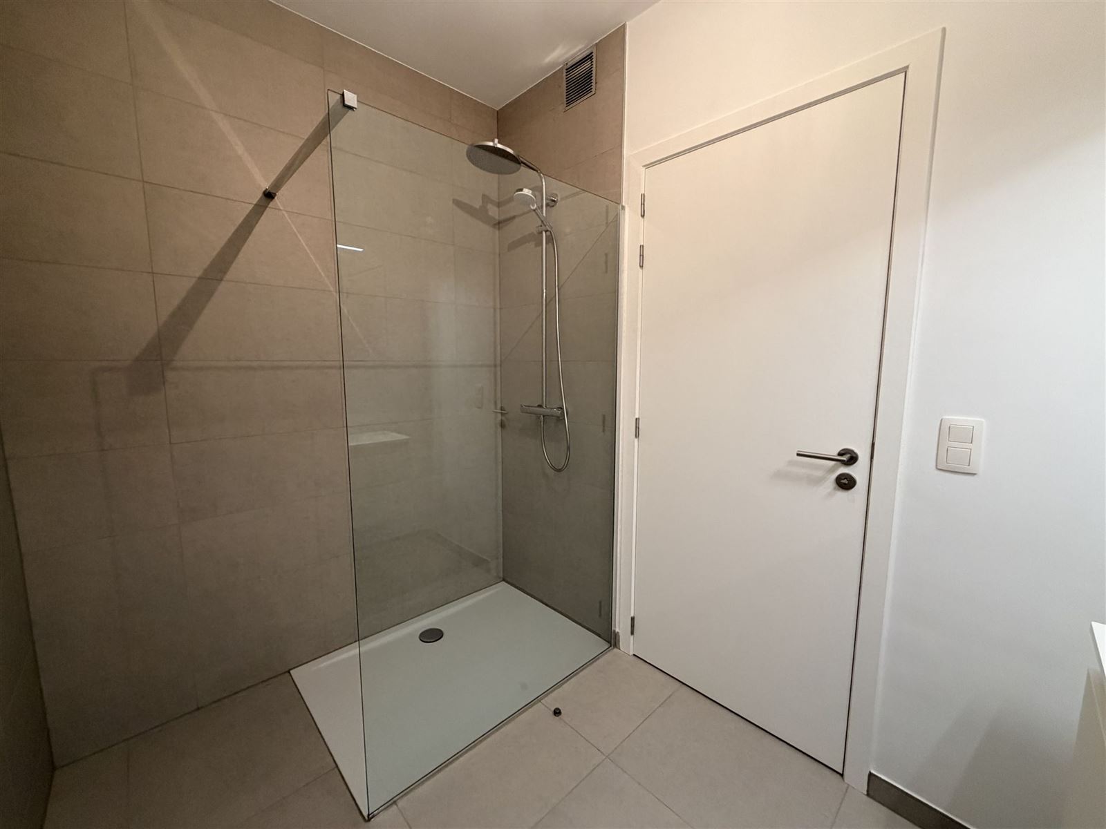 FOTO’S 12 : Appartement te 1755 LEERBEEK (België) - Prijs € 1.050