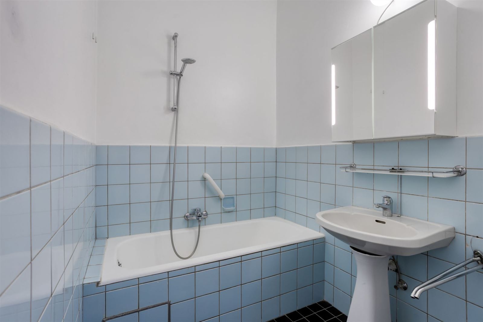 FOTO’S 7 : Appartement te 1180 UKKEL (België) - Prijs € 260.000