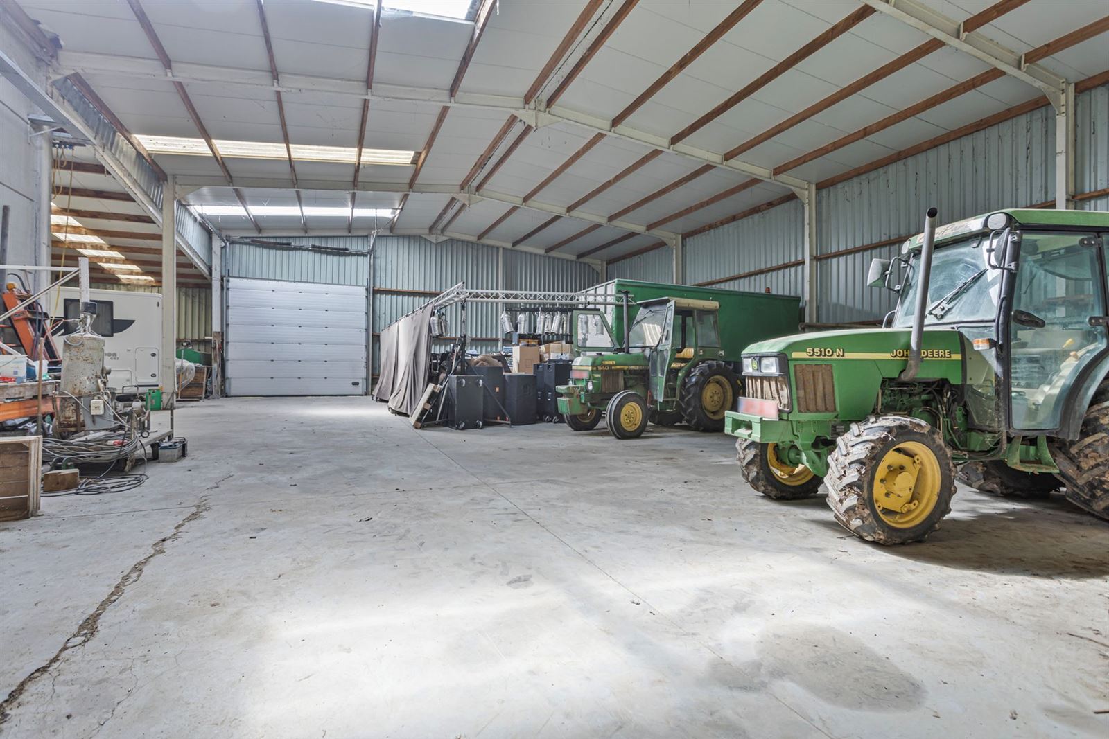 FOTO’S 3 : Bedrijfsgebouw te 1670 PEPINGEN (België) - Prijs € 559.000