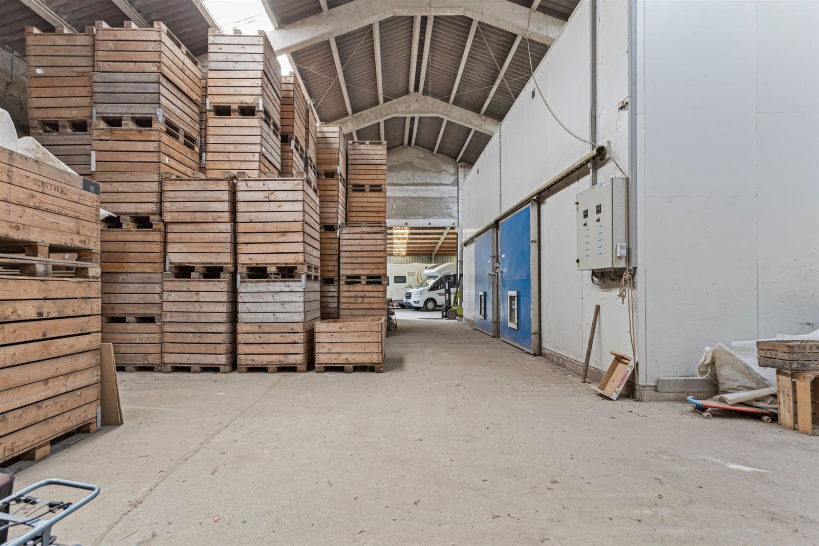 FOTO’S 6 : Bedrijfsgebouw te 1670 PEPINGEN (België) - Prijs € 559.000