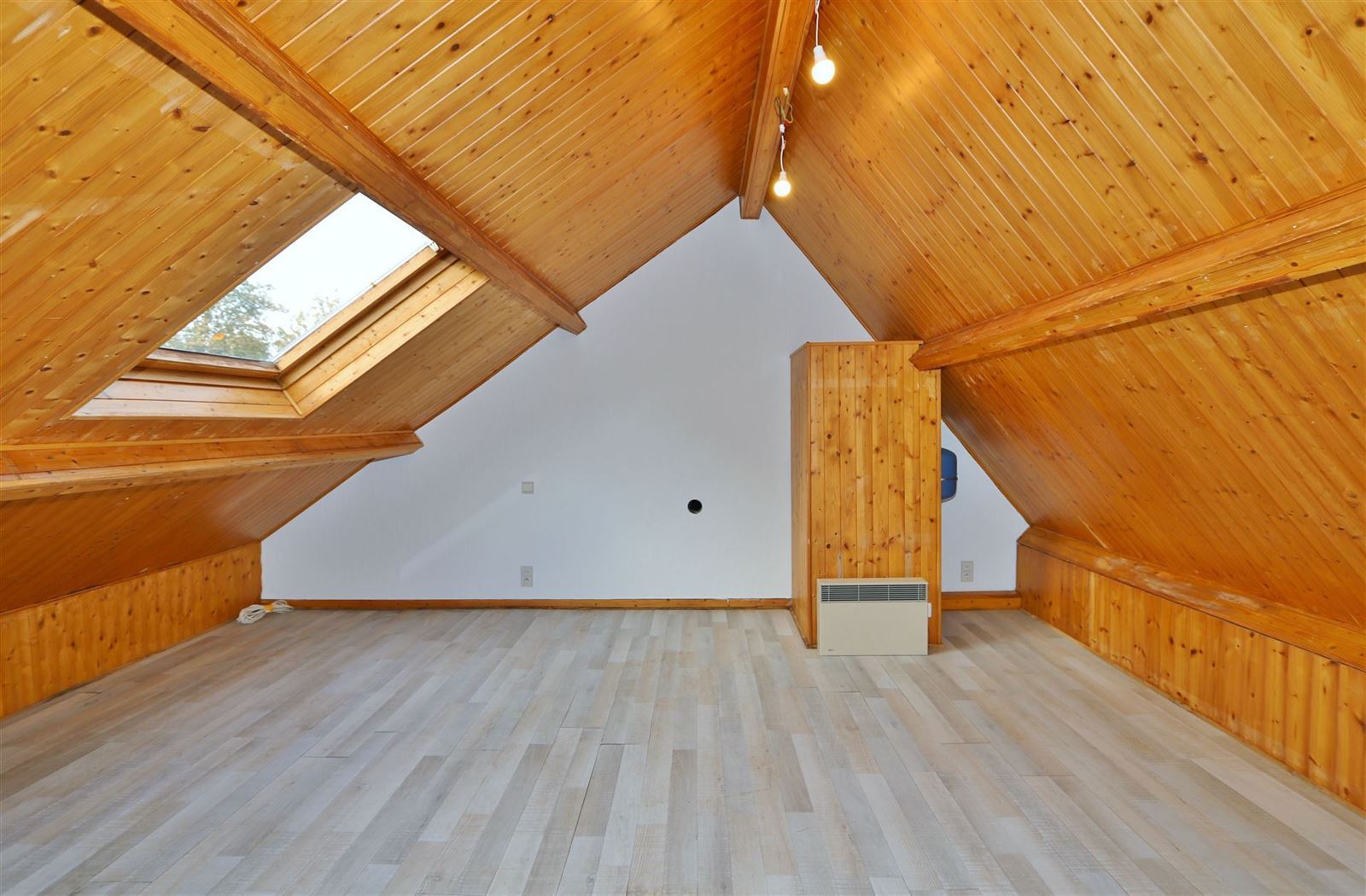 FOTO’S 21 : Woning te 1650 BEERSEL (België) - Prijs € 2.300